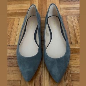 Nine West Gray Suede Pointed Flat Shoes